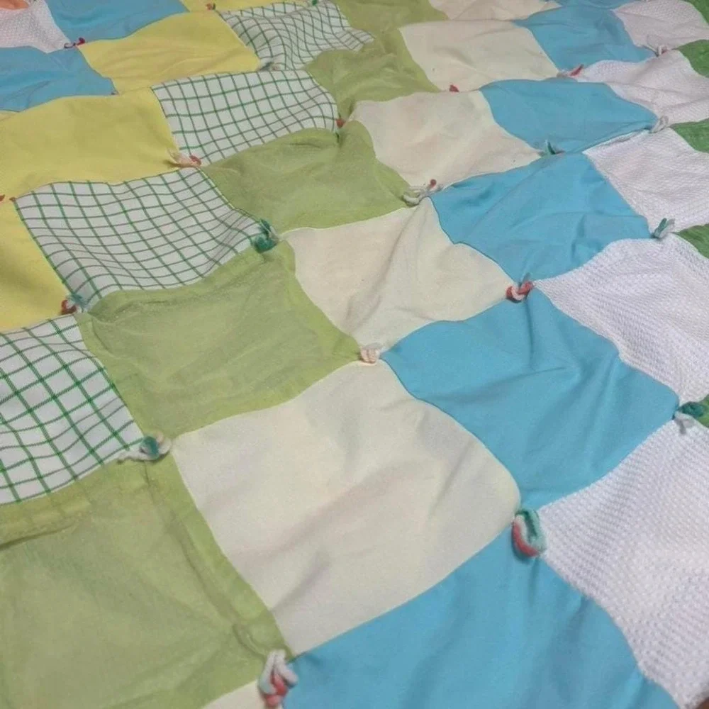 Vintage Multicoloured hand tied‎ patchwork quilt with a retro vibe
